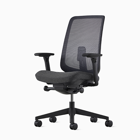 Three-quarter front view of a graphite Verus chair.